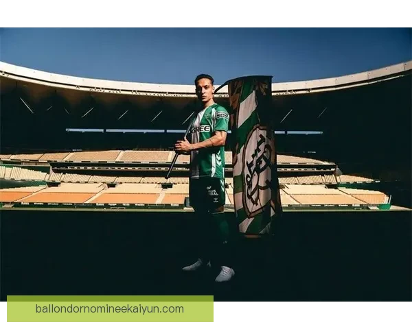 安东尼持续提升比赛影响力，年轻球员引发广泛关注